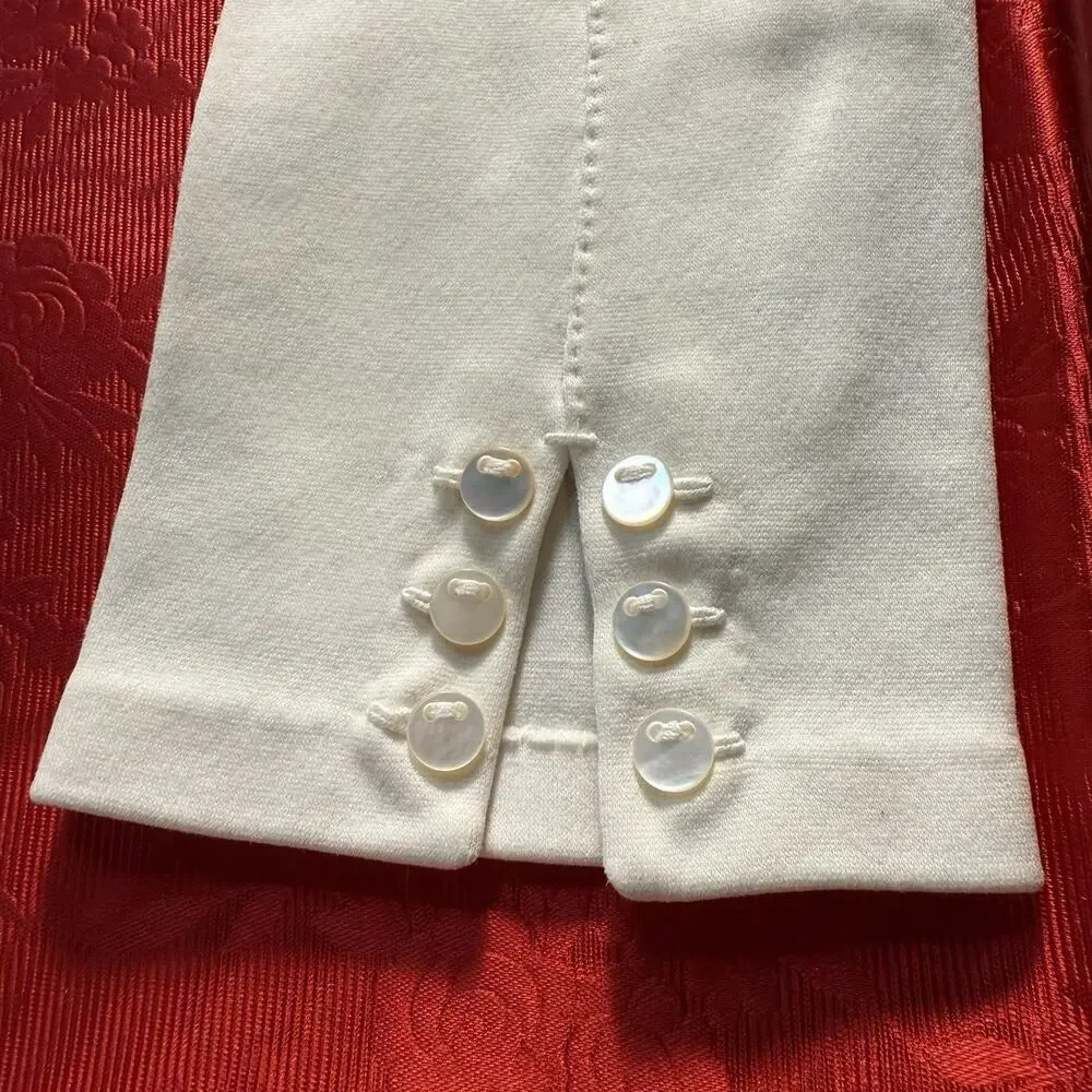 Vintage Hand Stitched Cream White Gloves Mother Of Pearl Buttons Size Petite XS